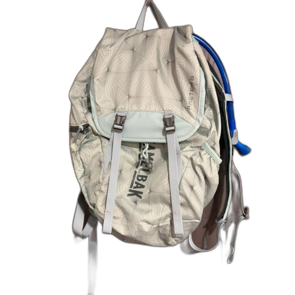 CamelBak Arete 18 Hydration Backpack Turquoise Gray 50oz Reservoir Hiking Pack